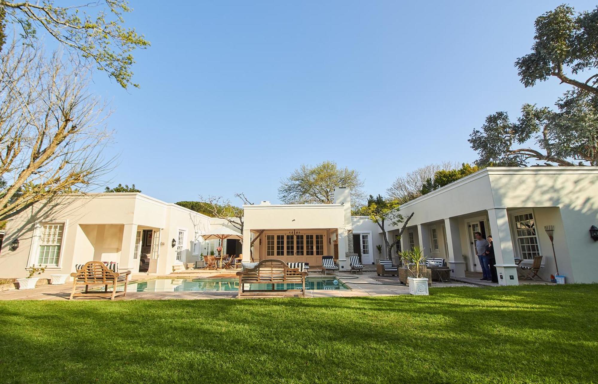 Dalton House Guest house 2*